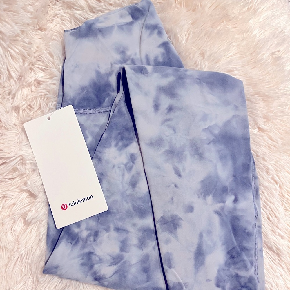 NWT - Lululemon Align HR Pant 28" - Size 4